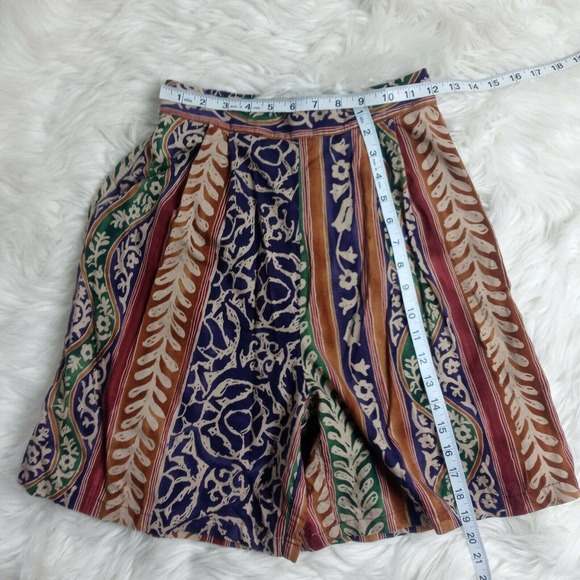 My Michelle Women's Shorts Shirt Set Biege Purple Floral Tie Front Button VTG - Picture 7 of 10